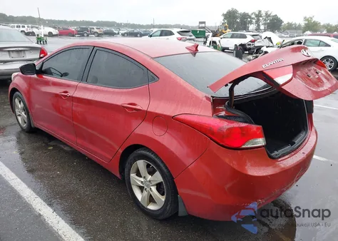 2013 Hyundai Elantra Gls z USA, uszkodzony, nr VIN KMHDH4AE1DU624394